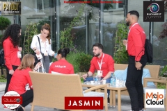 1573