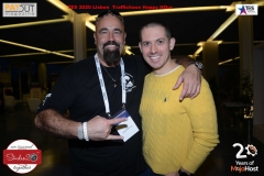 8306